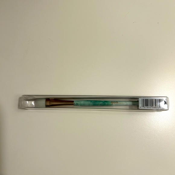 Dual Fibre Eye Brush from Quo - Picture 8 of 10